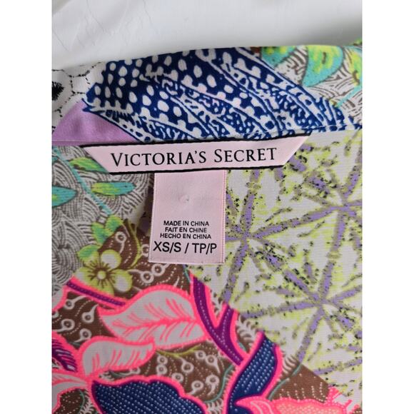 Victoria’s Secret Bali Patchwork Floral Print Lace Hem Open Robe Kimono XS/S - Picture 3 of 6